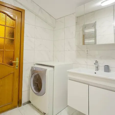 2br Family House With Terrace In Sisli Lägenhet Istanbul